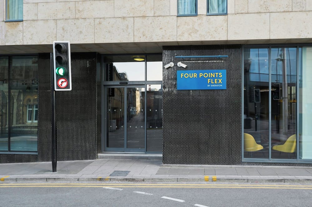 Four Points Flex by Sheraton Cardiff 写真