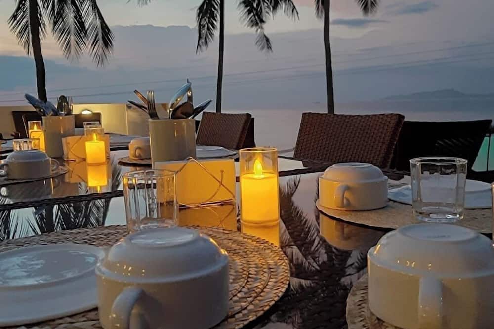 エーブイ スイーツ ドットコム 写真