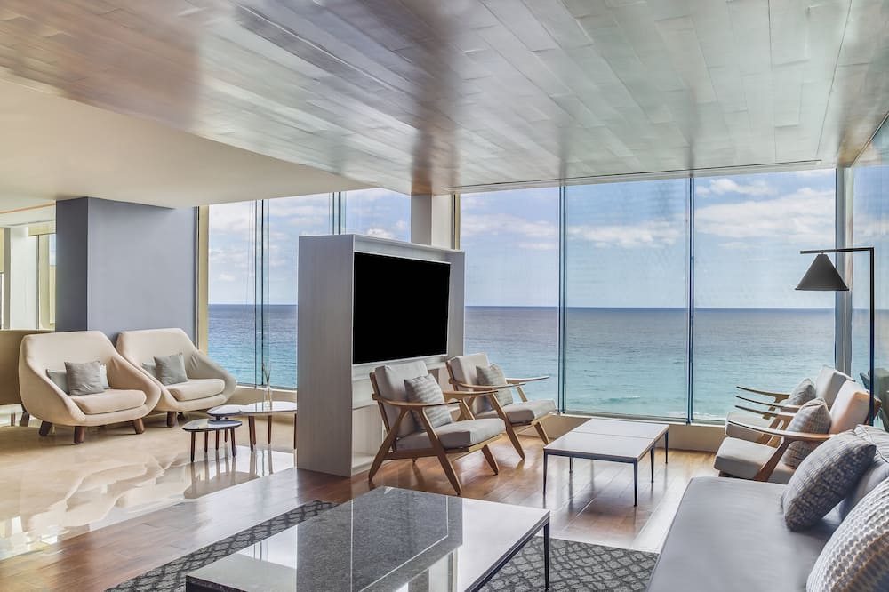 ライブ アクア ビーチ リゾート カンクン【大人専用】 オール インクルーシブ 写真