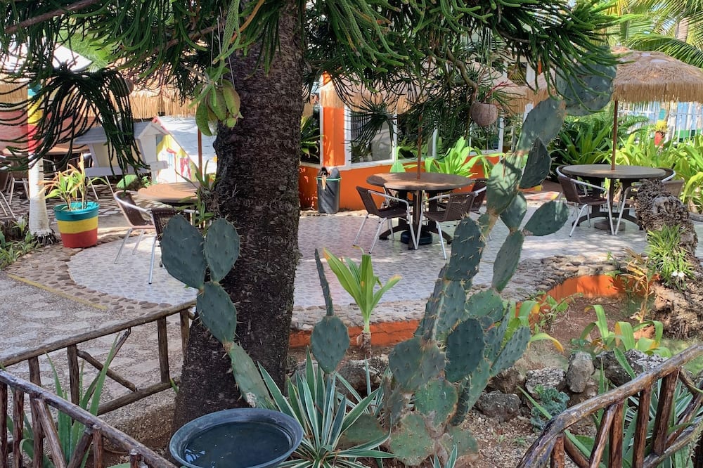 ホテル サンセット 写真