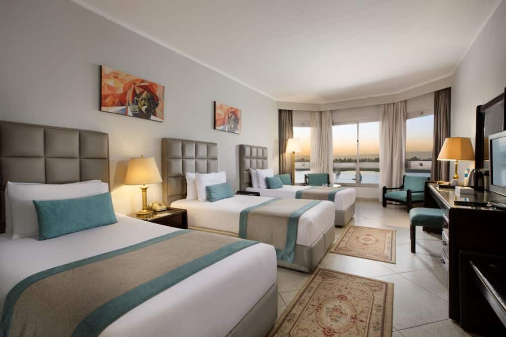 ピラミザ ルクソール ホテル アンド スイーツ 写真