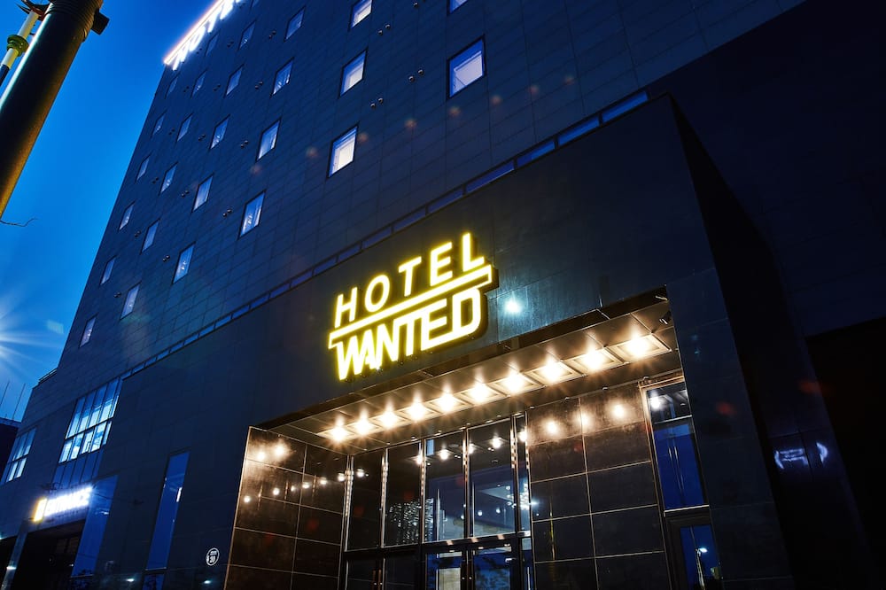 ホテル ウォンテッド 写真