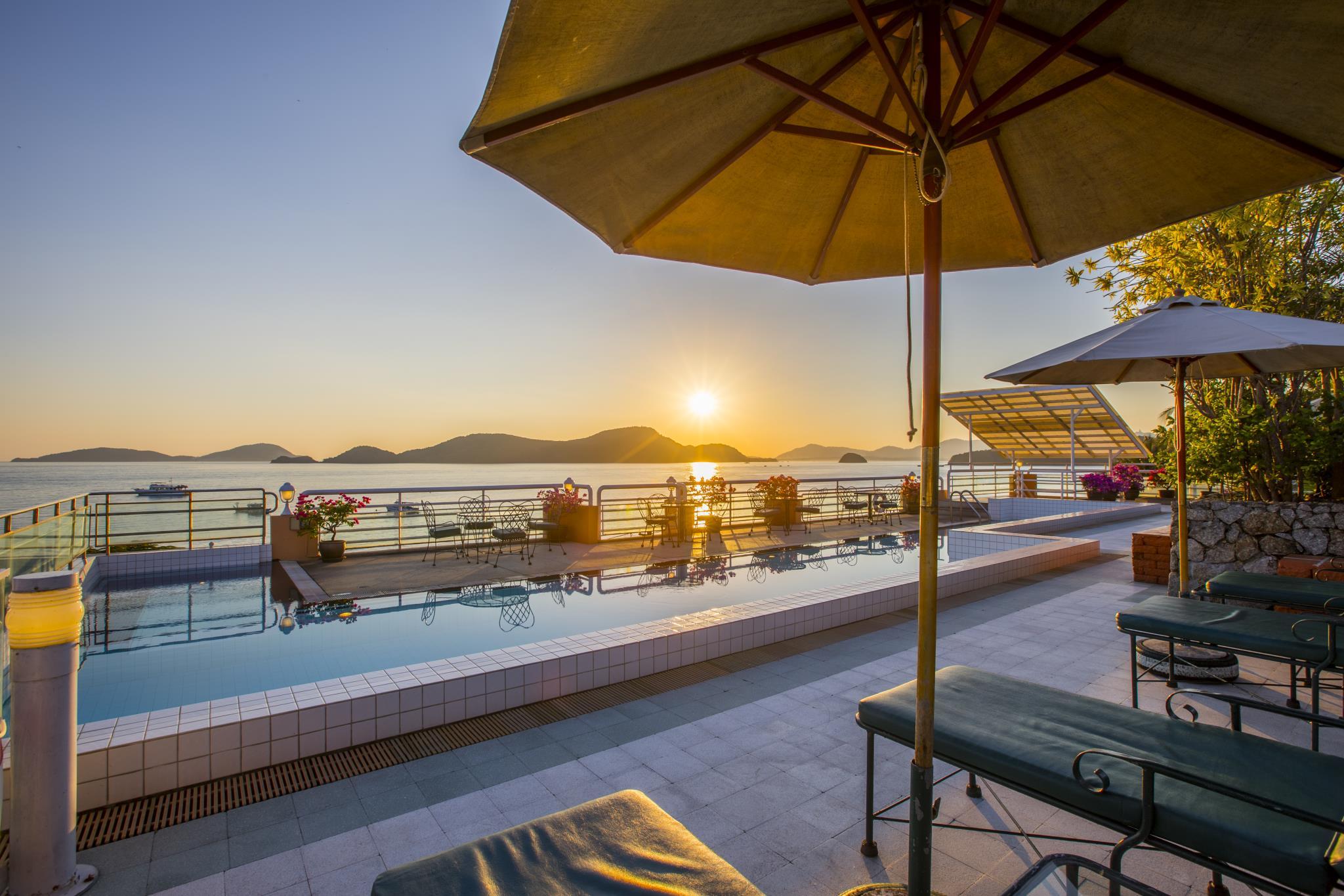 カンタリー ベイ ホテル プーケット 写真