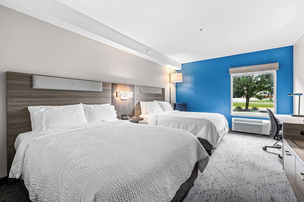 ホリデー イン エクスプレス ホテル & スイーツ カーニーズ ポイント by IHG 写真