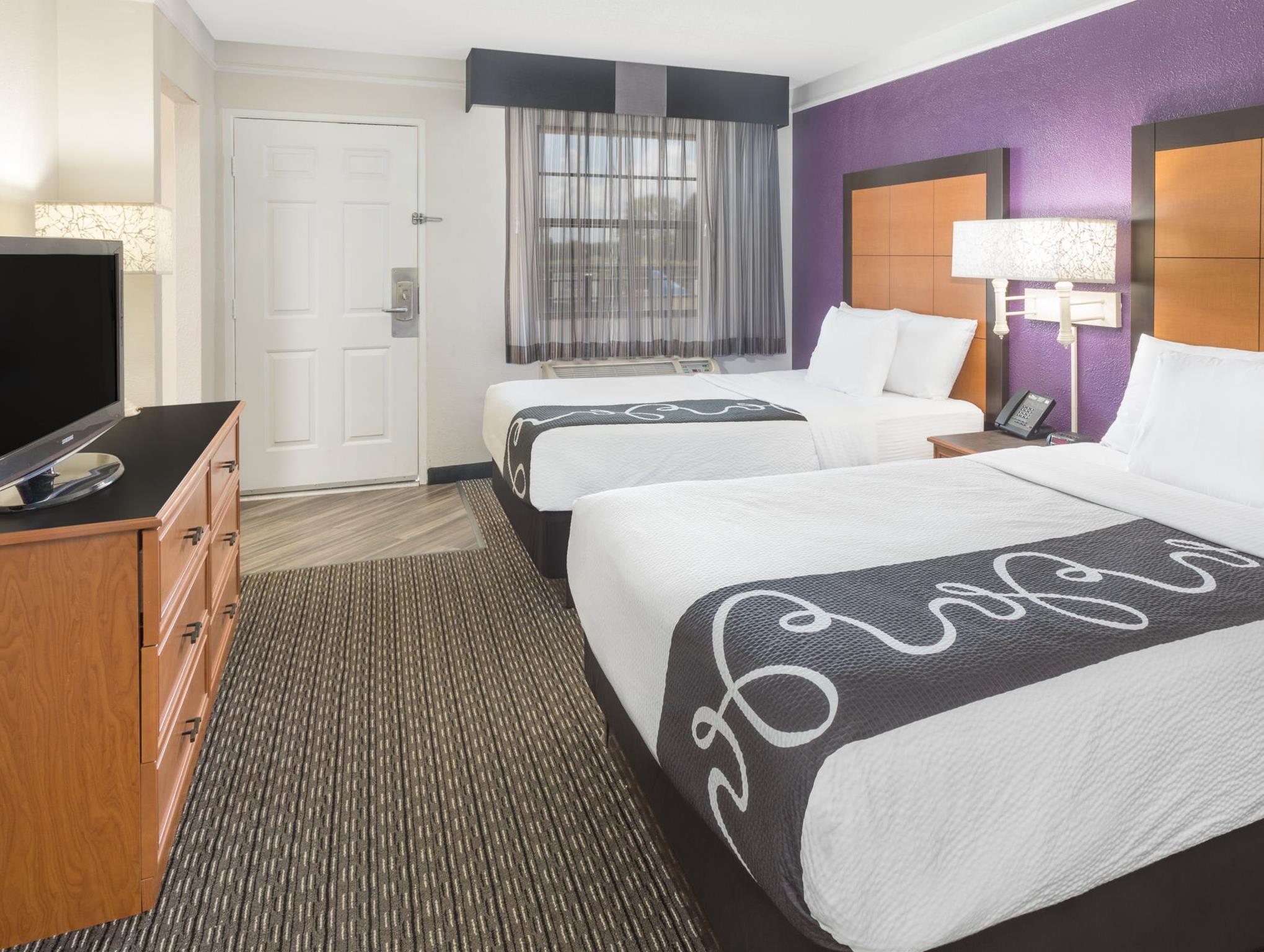 ベイモント バイ ウィンダム グリーンビル ウッドラフ ロード 写真