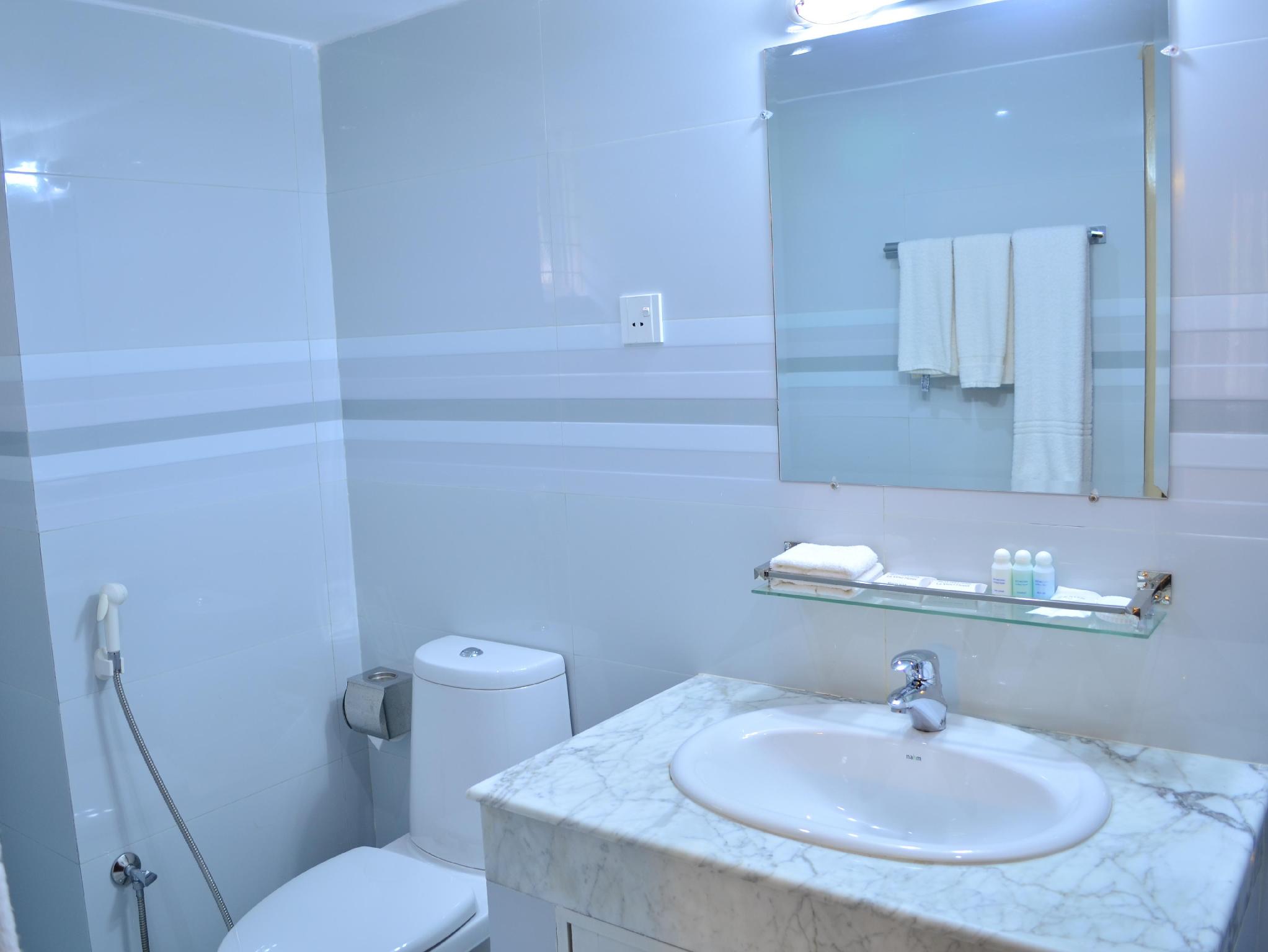 ラ ヴィラ ウェスタン 写真