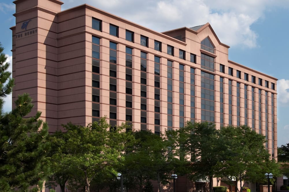 ザ ヘンリー オートグラフ コレクション 写真