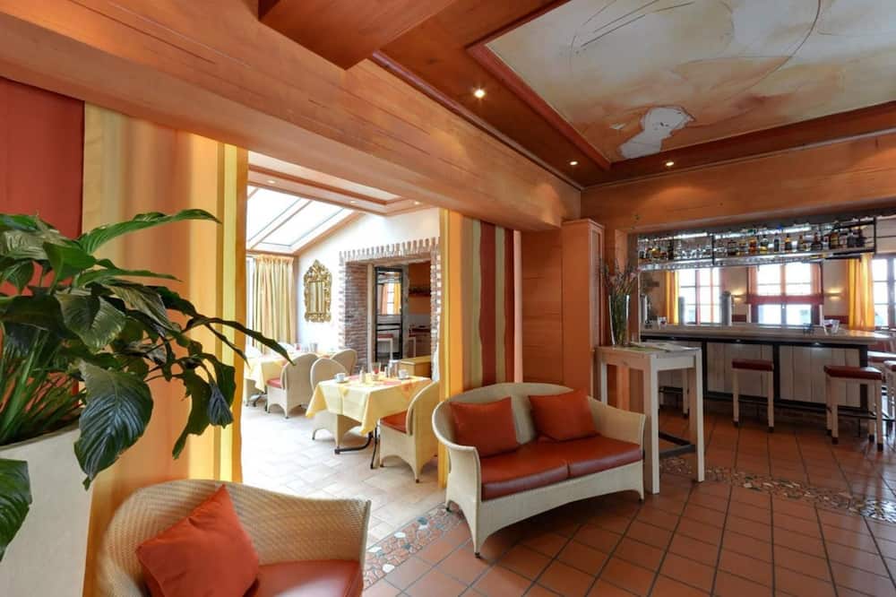 ホテル アウグスブルガー ホフ 写真