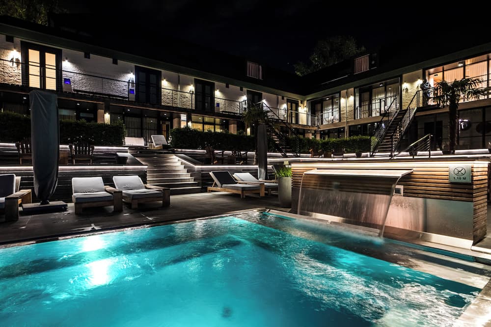 ファン デル ファルク ホテル ヒルゼ ティルブルフ 写真