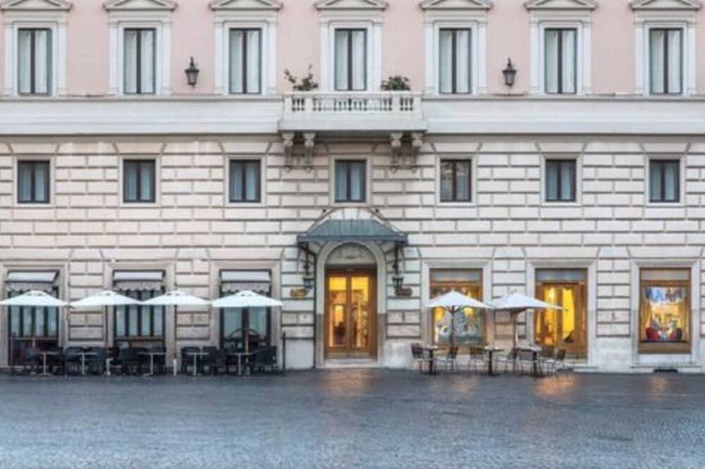 アルベルゴ デル セナート 写真