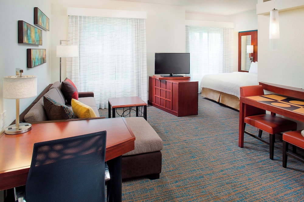 Residence Inn by Marriott Roanoke Airport 写真