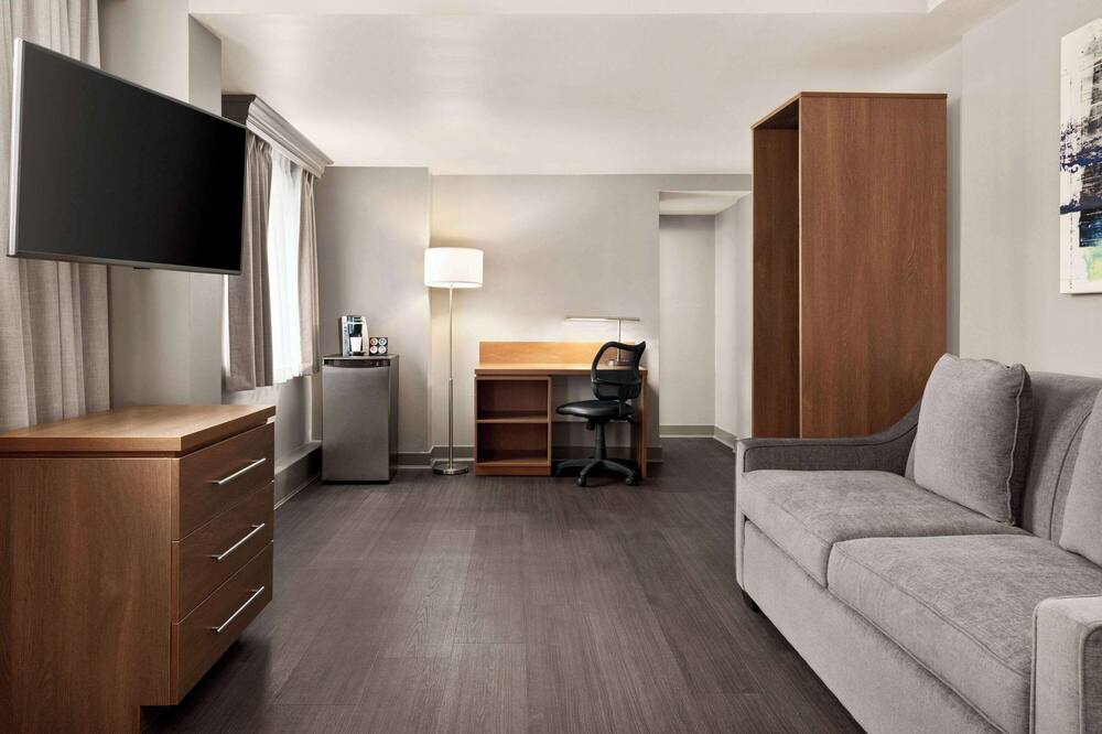 デイズ イン バイ ウィンダム バンクーバー ダウンタウン 写真