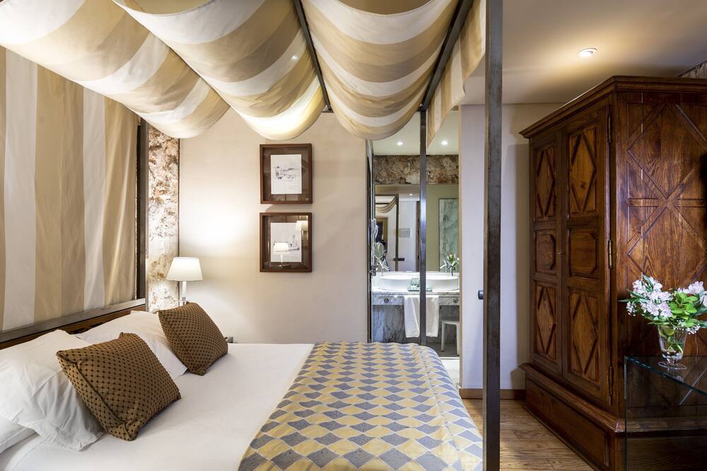 パラドール デ アラルコン 写真