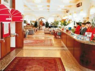 Hotel Marina 写真