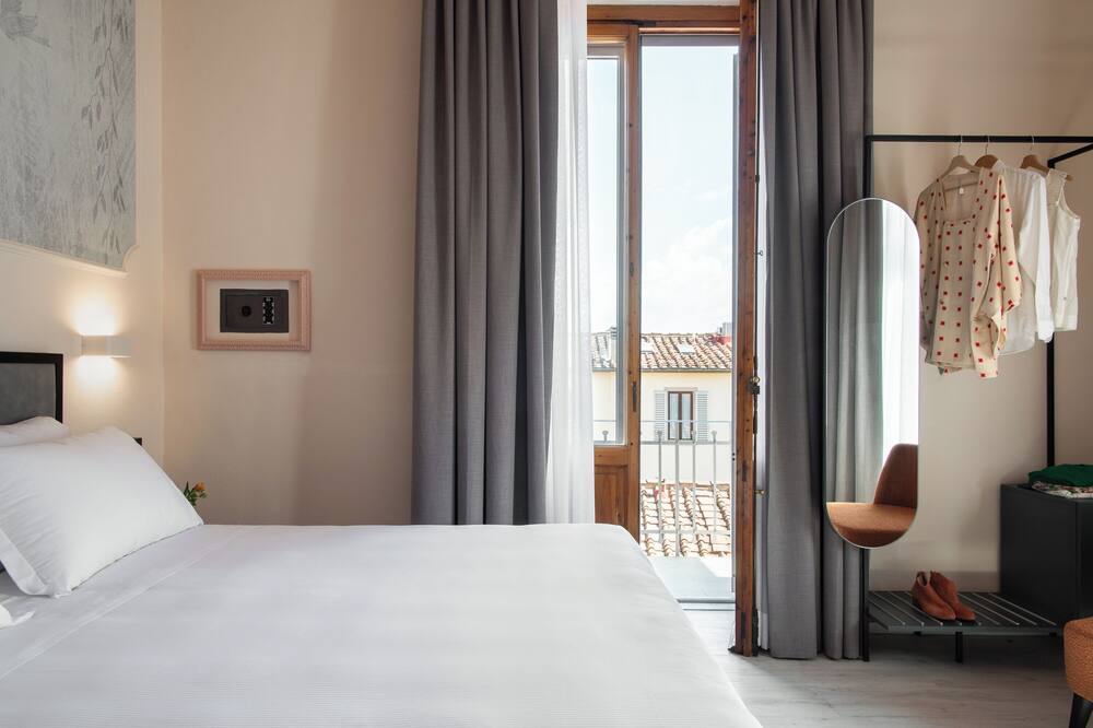 ホテル フィオリータ 写真