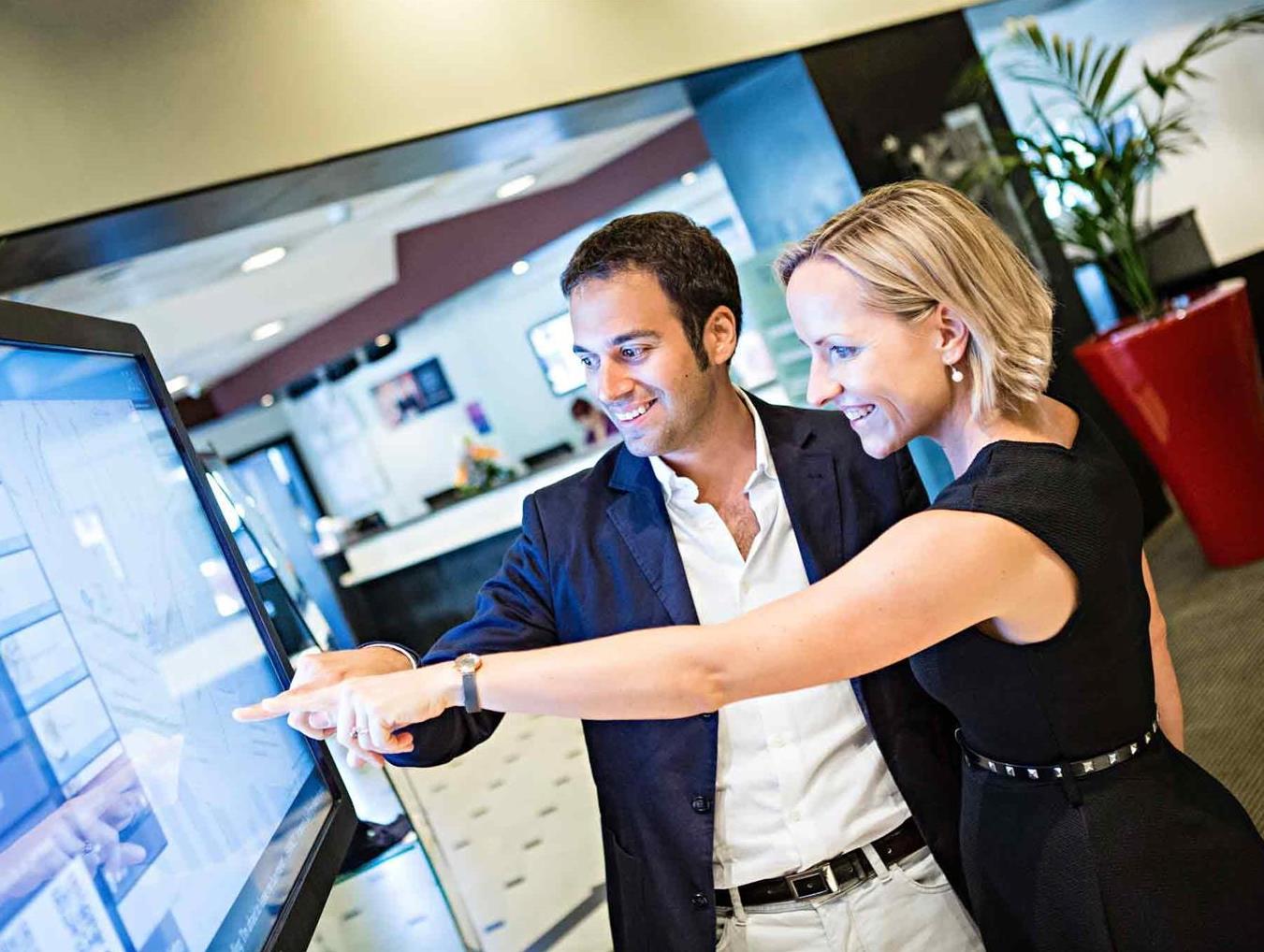 ホテル ノボテル ジェノバ シティ 写真