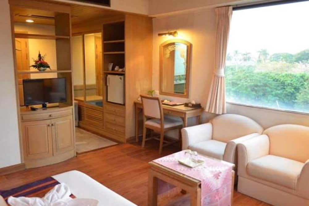 ボッソテル チェンマイ ホテル 写真