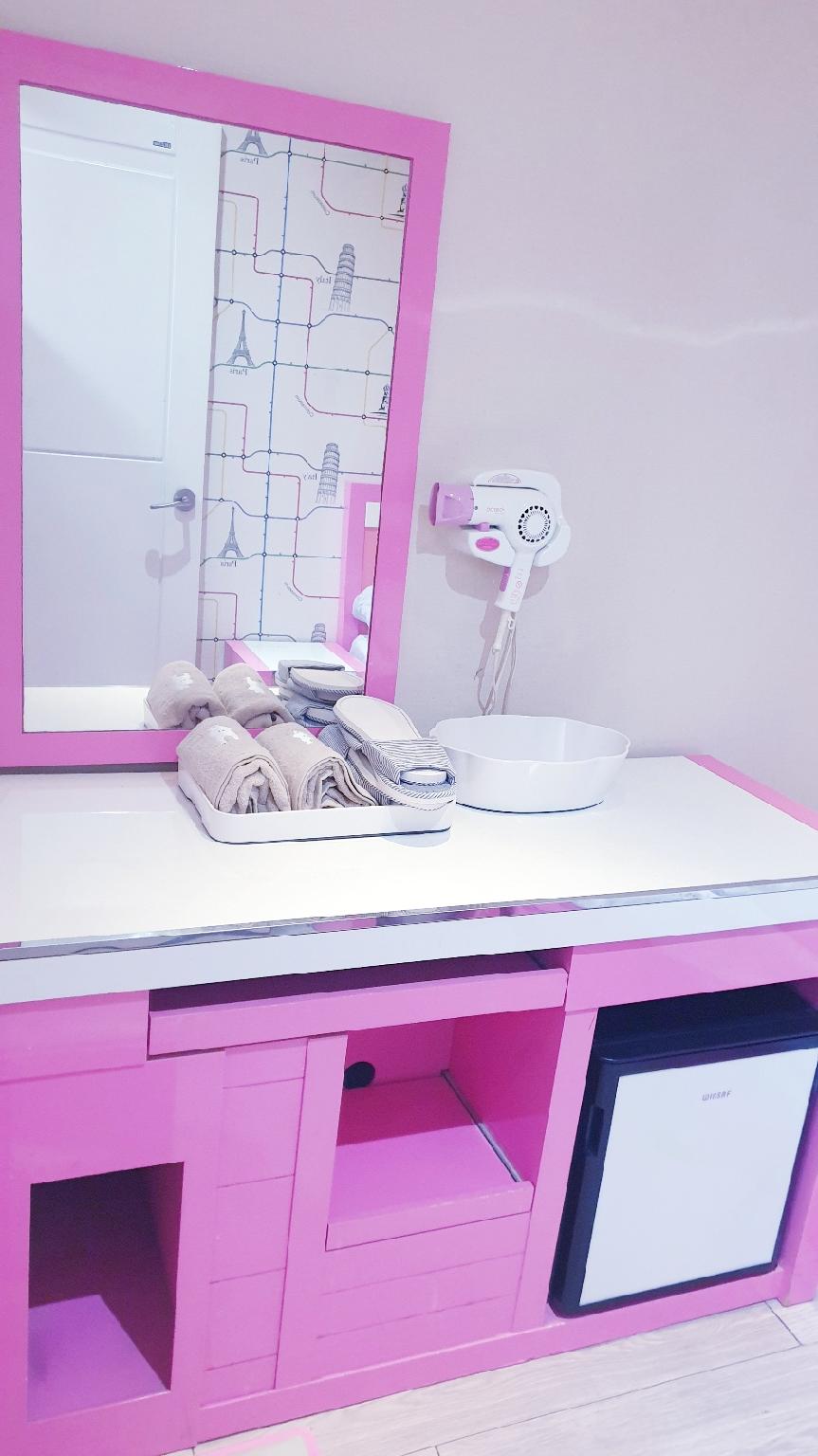 オッパ ホステル シンチョン ホンデ 写真