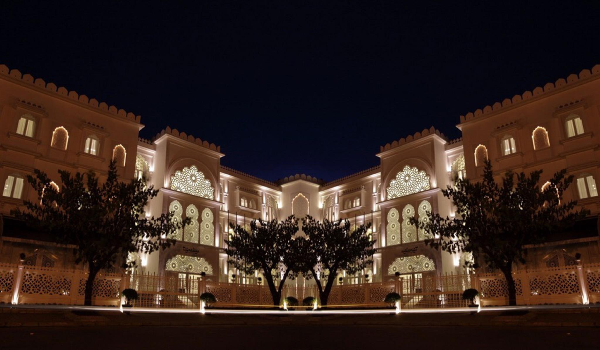 クロエ ギャラリー 写真