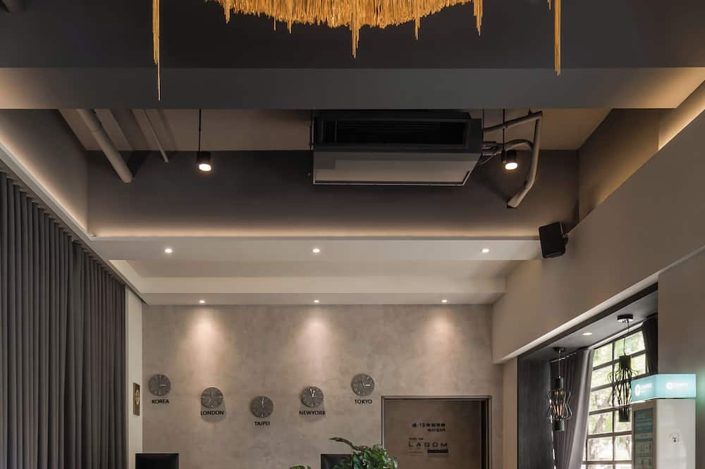 ホテル ヤン ラゴム 写真