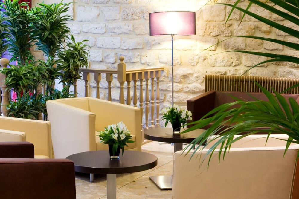 ティムホテル オデッサ モンパルナス 写真