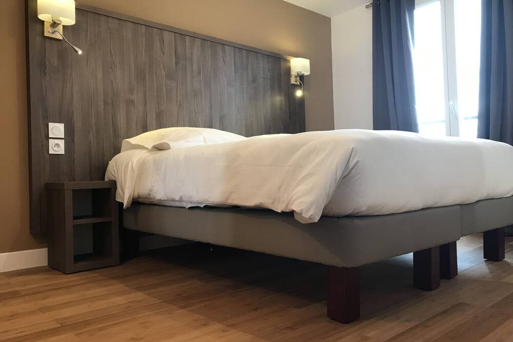 リュクセルトゥ オテル 写真