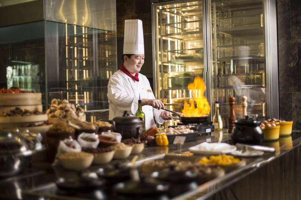 ハワード ジョンソン カンダー プラザ チンタオ (青島康大豪生大酒店) 写真