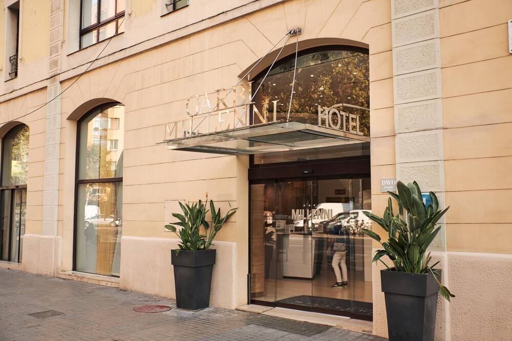 ホテル ガルビ ミレニ 写真