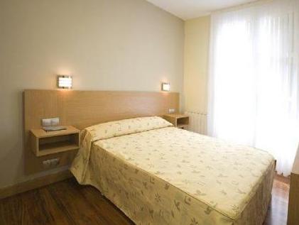 ロケフェール ビルバオ セントラル ルームズ 写真