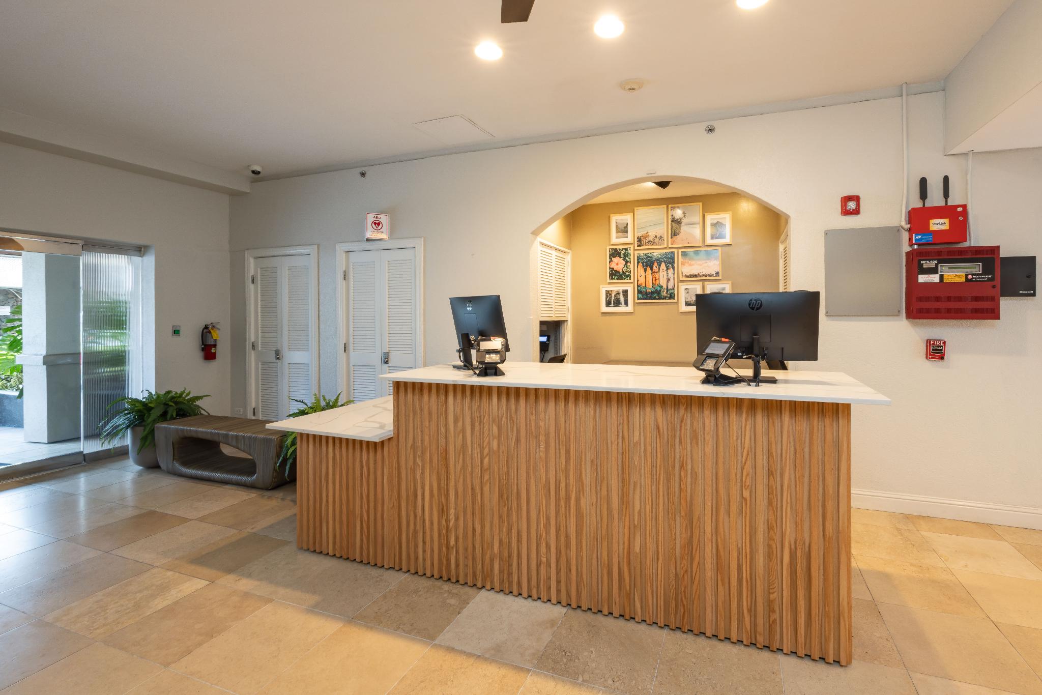 リージェンシー オン ビーチウォーク ワイキキ バイ アウトリガー 写真