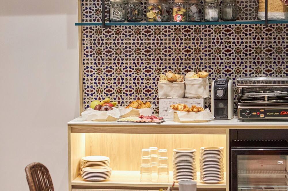 ウ センセ セビリャ セントロ 写真