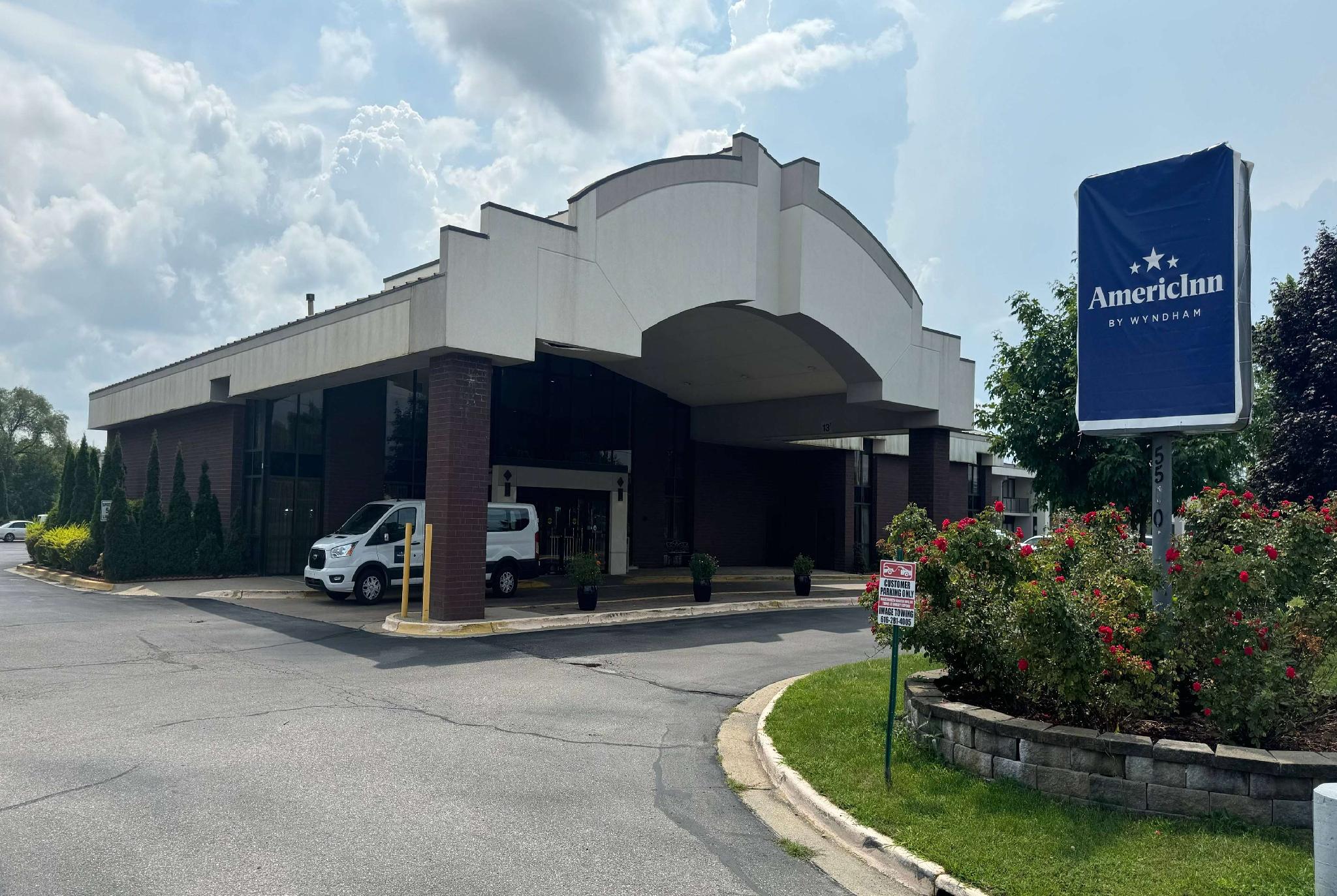 アメリックイン バイ ウィンダム グランドラピッズ エアポート ノース 写真