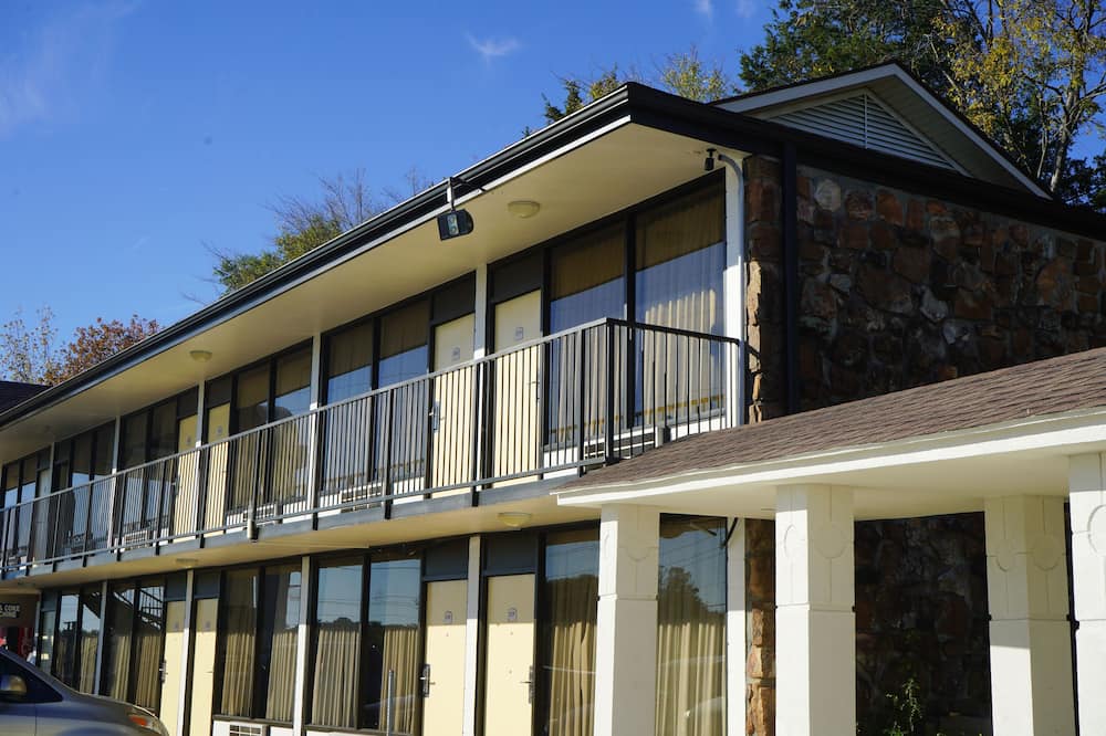 サンセット イン クラークスビル 写真