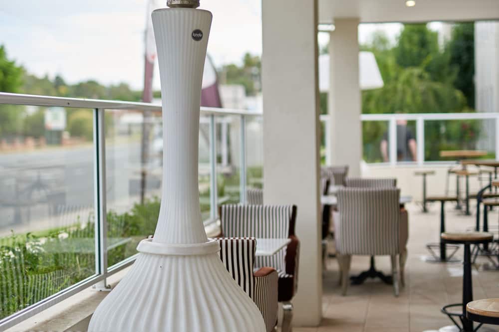 インターナショナル ホテル ウォガ ウォガ 写真