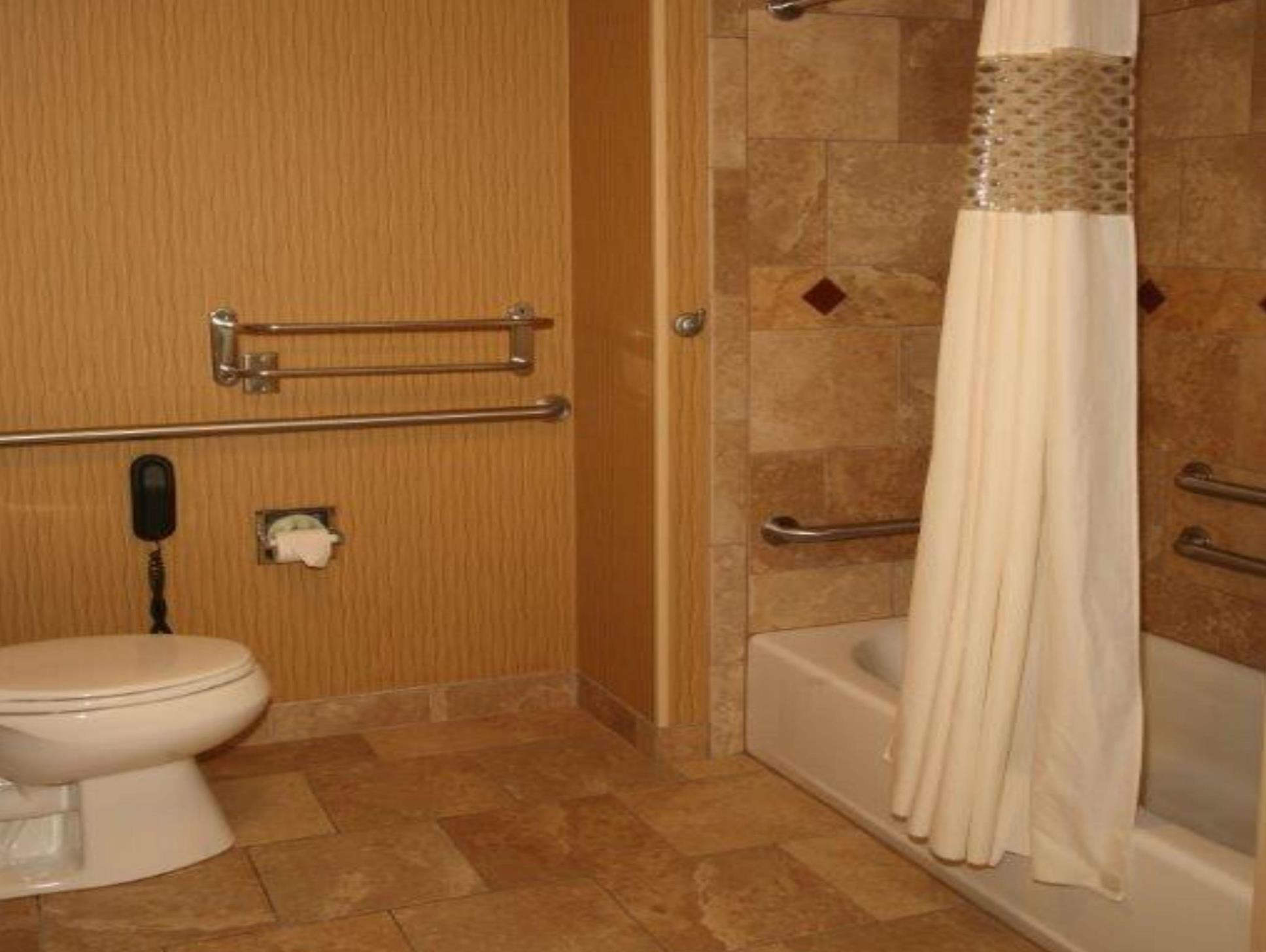 Hampton Inn & Suites Aberdeen 写真