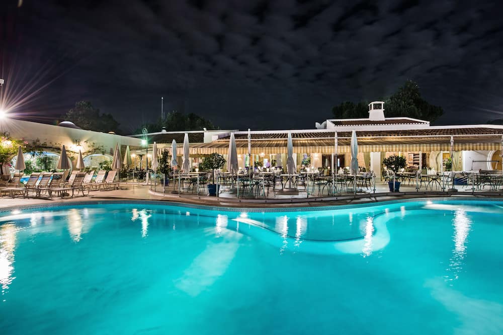 フォー シーズンズ カントリー クラブ 写真