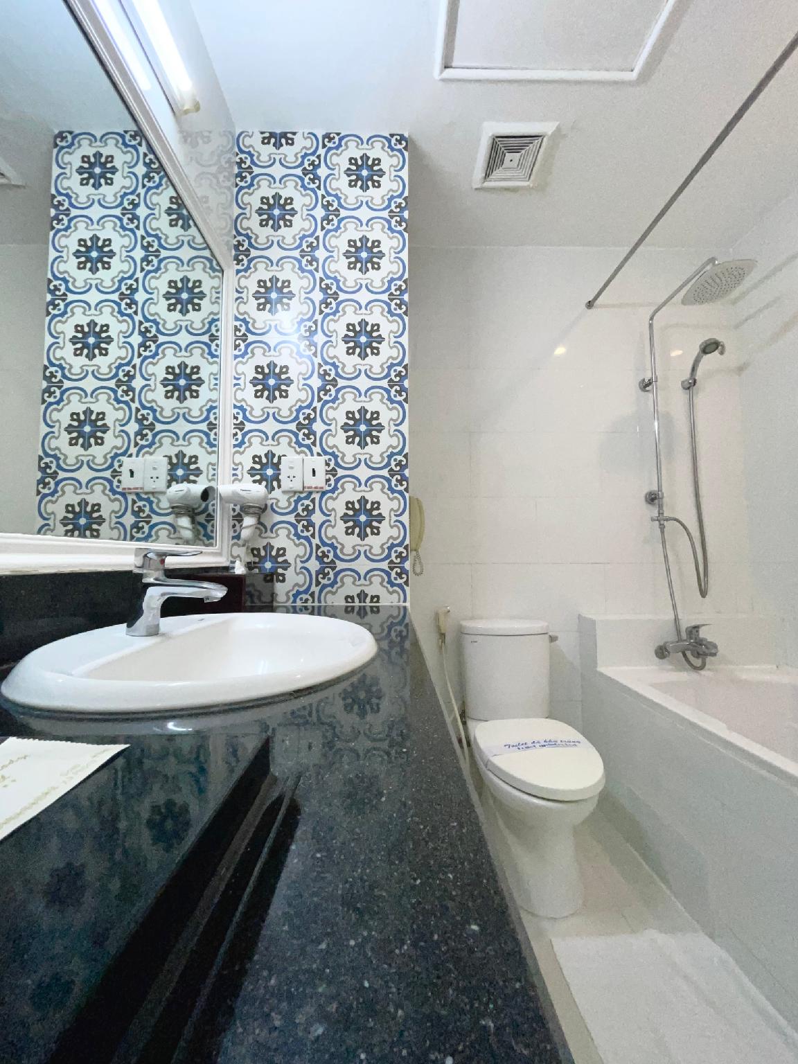 ニャチャン ロッジ ホテル 写真