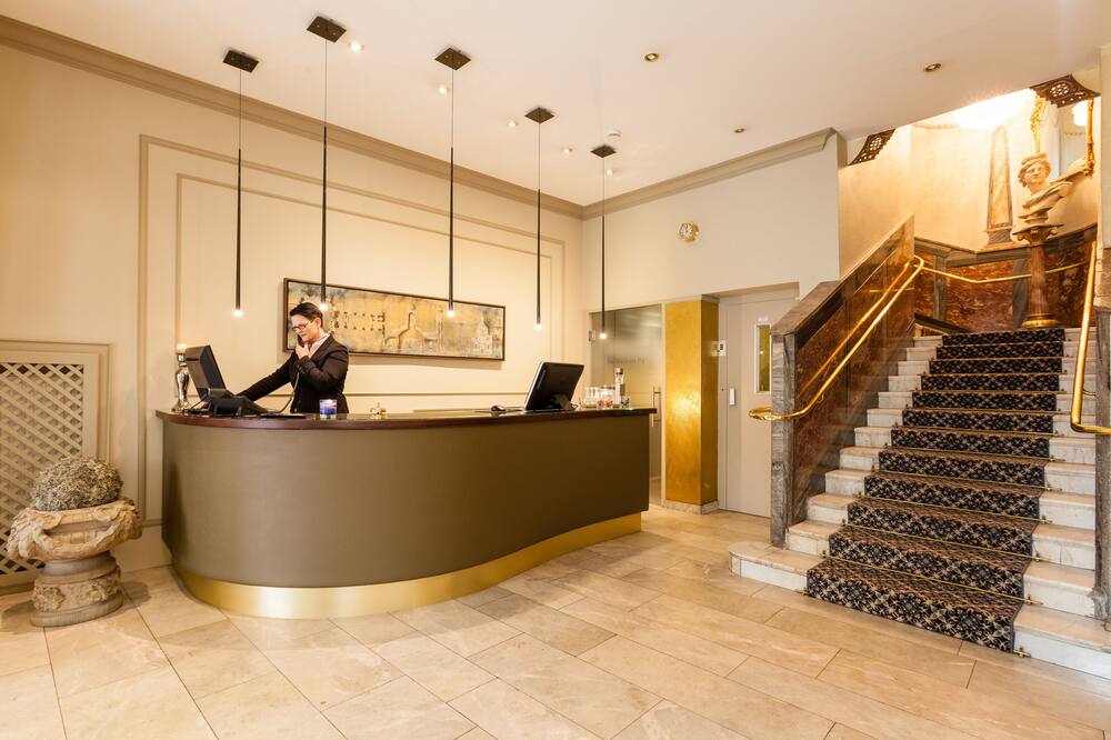 ホテル ウルズバーガー ホフ 写真