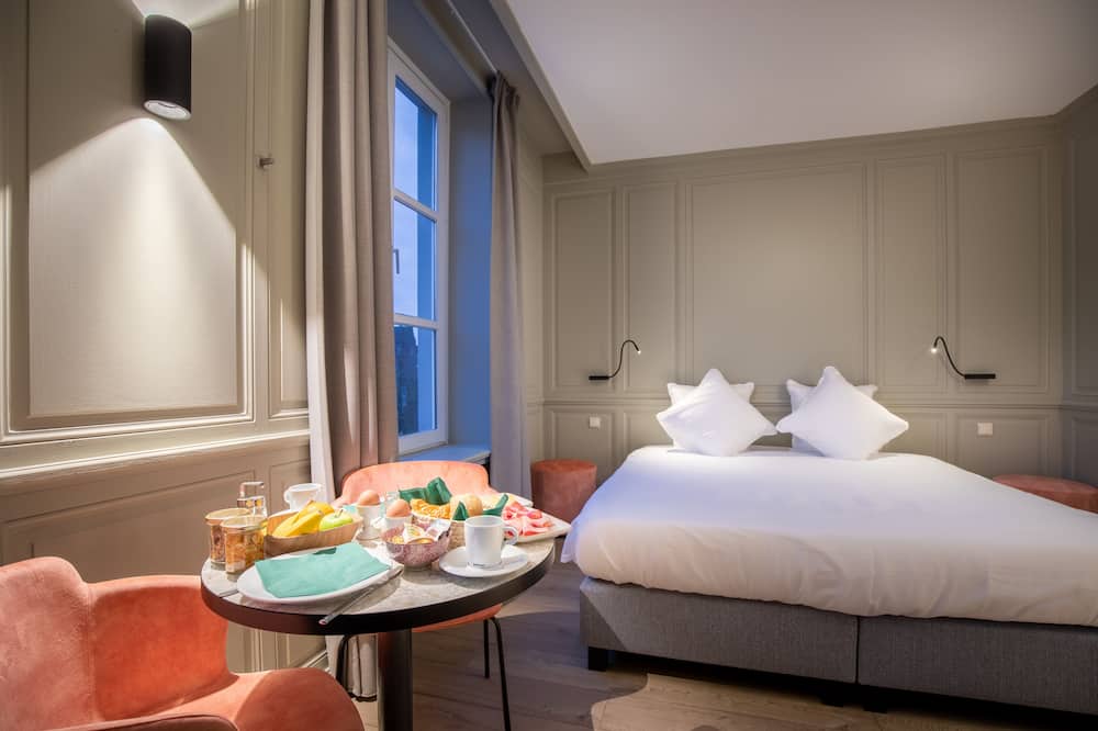 ホテル オーガステン 写真