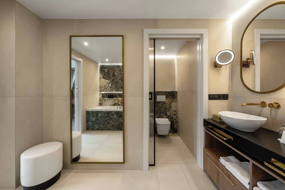 ウィンダム ヴロツワフ オールド タウン 写真