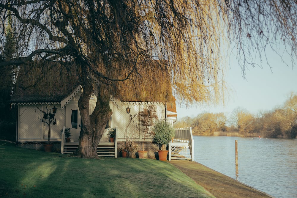 The Oakley Court 写真