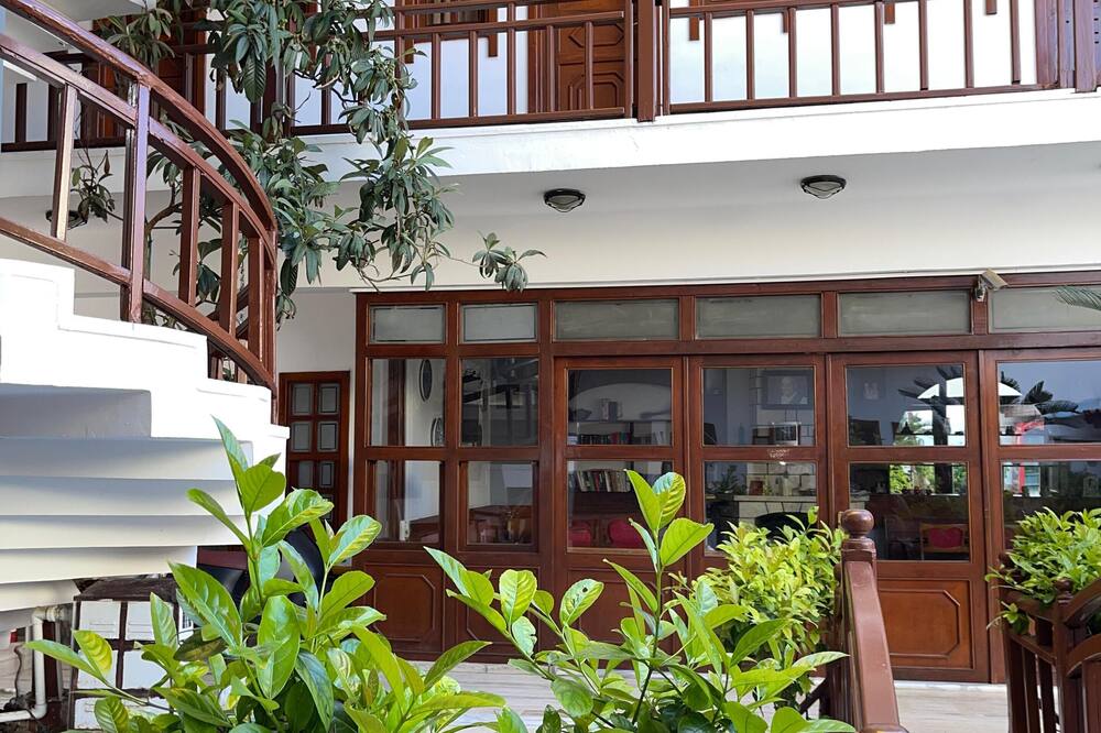 ホテル カリアティトカレイチ 写真