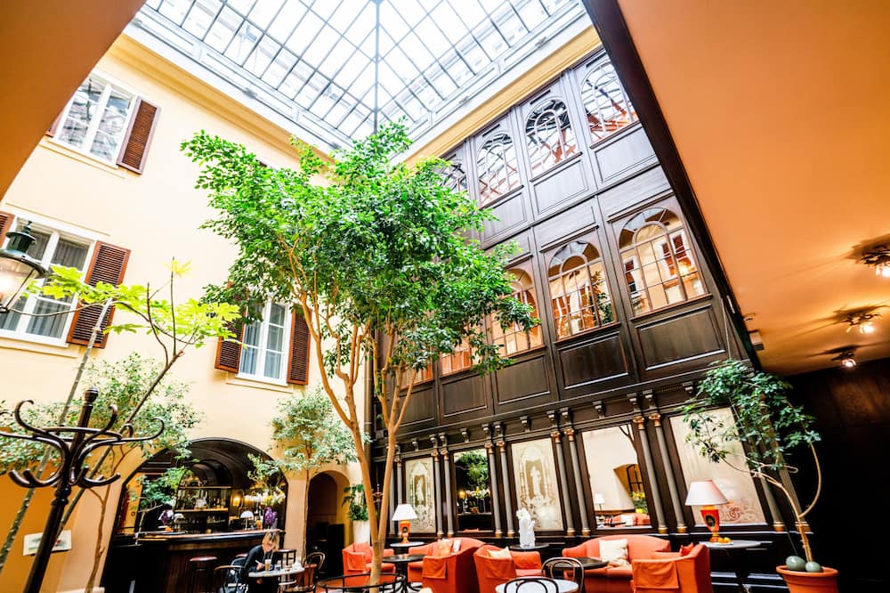 ホテル ケーニヒ フォン ウンガルン 写真