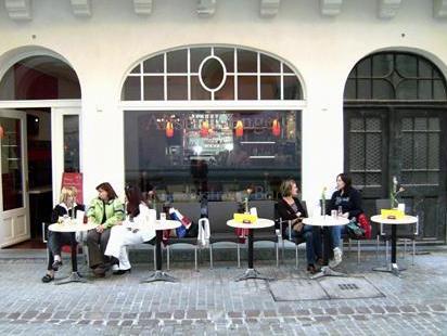 ボヘミアン ホテル 写真