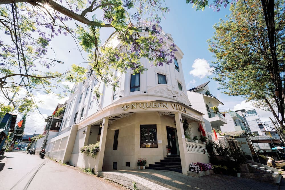 エヌ クイーン アパートメント ホテル 写真