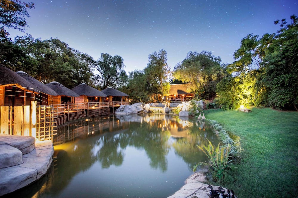 アヴァニ ハボローネ リゾート & カジノ 写真