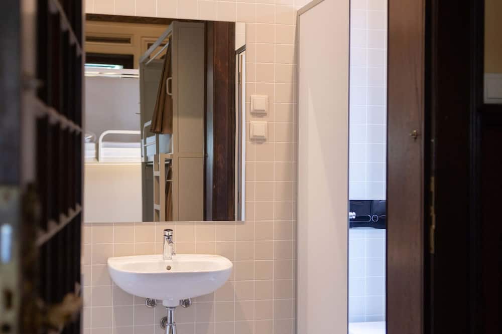 サン ジョルディ ホステルズ リスボン 写真