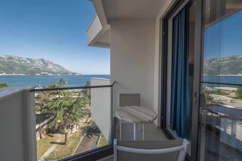 モンテネグロ ビーチ リゾート 写真