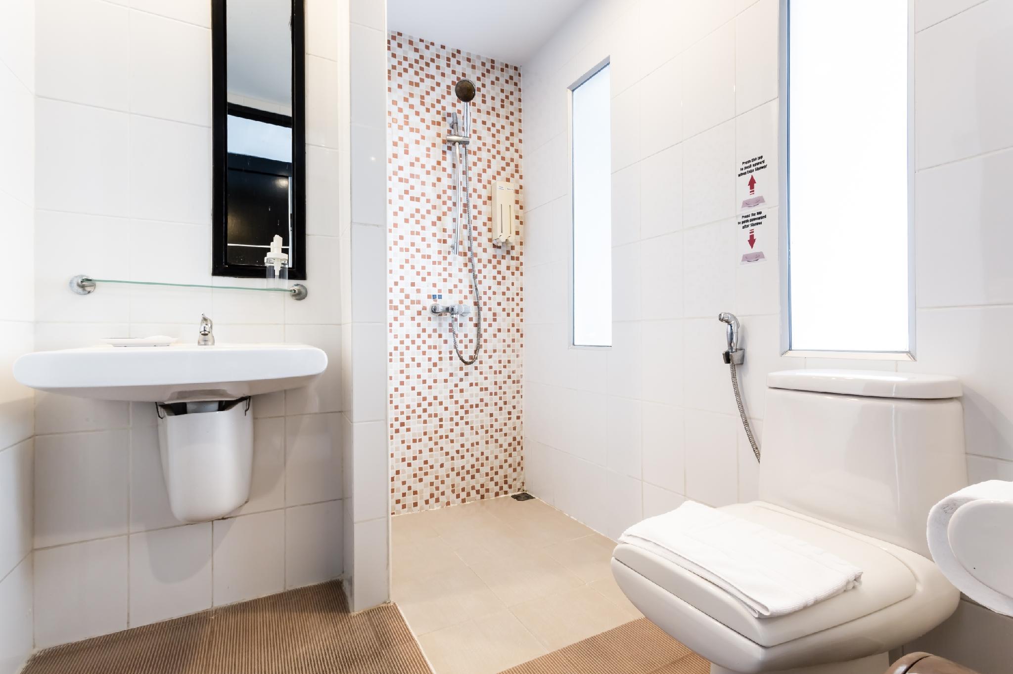 7Q パトンビーチ ホテル 写真