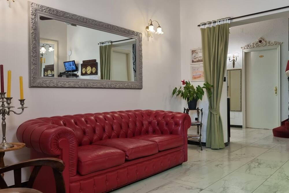 チャーリー ホテル 写真